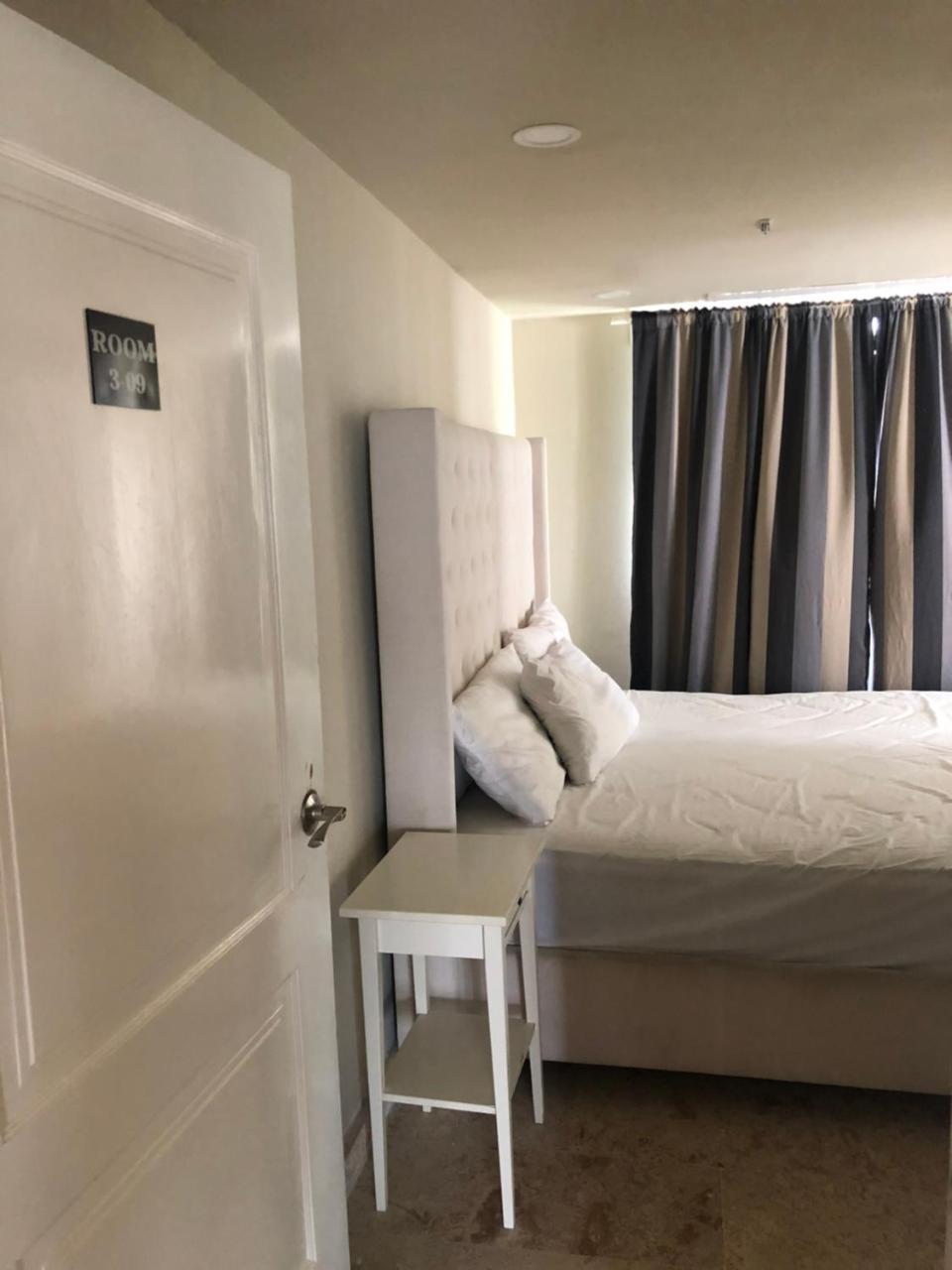Raffaello Beach Hotel 4*