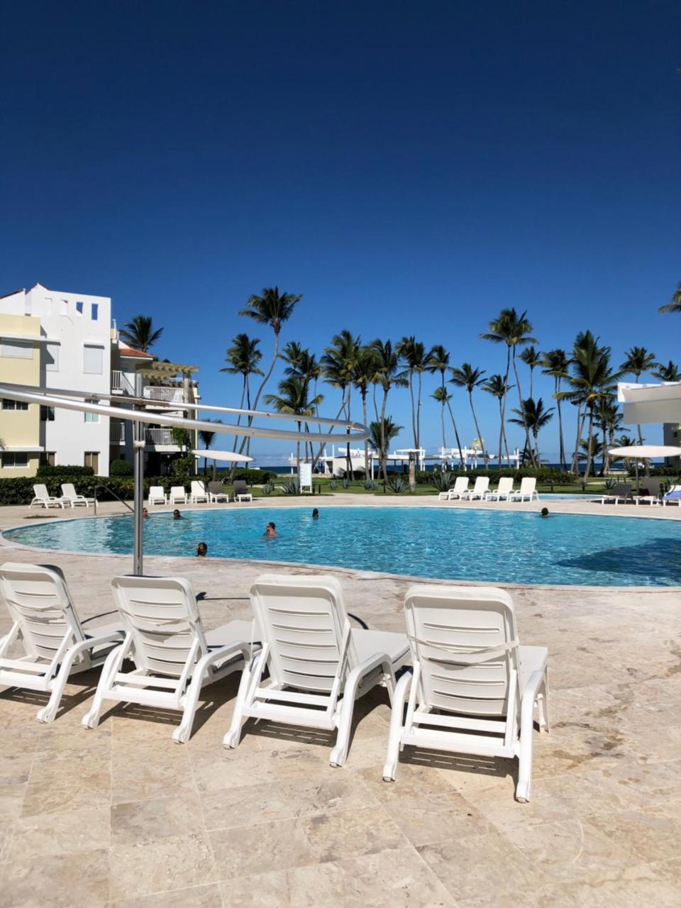 Raffaello Beach Hotel 4*